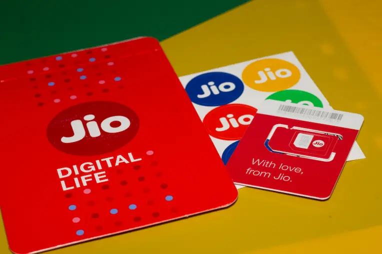 How To Check Jio Data Balance By SMS Picture showing reliance jio's sim card shows that to check Jio data balance by sms
