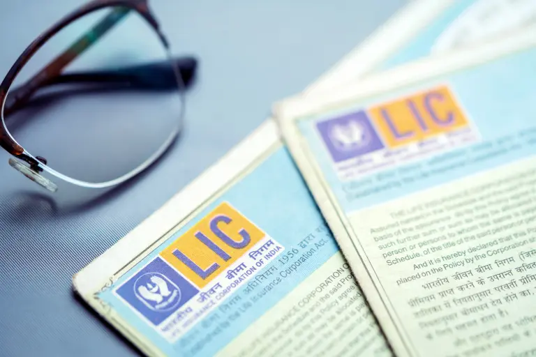 two forms placed with a specs represents types of LIC policies in India