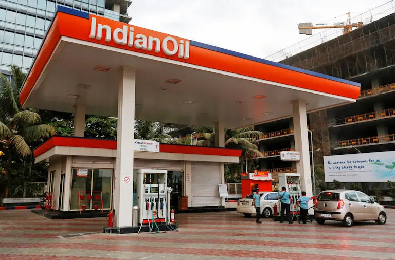 image shows of petrol pump of Indian oil